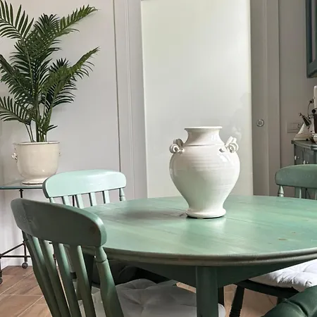 Apartment Del Duca Loft Como